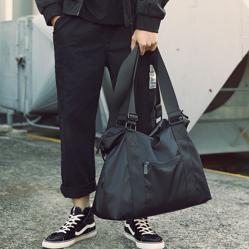 Executive Duffel: Stylish & Spacious Business Travel Bag